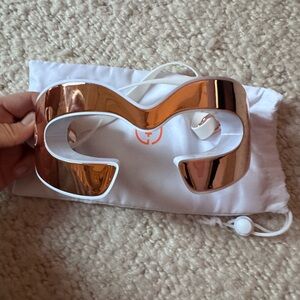 Dr. Dennis Gross Eye RED LIGHT Mask